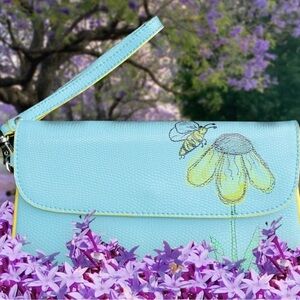 Baekgaard all leather teal wristlet with yellow interior & daisy with bee,Sweet
